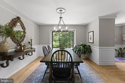 Dining - 9248 Northedge Dr, Springfield, VA 22153 photo 3 of 5