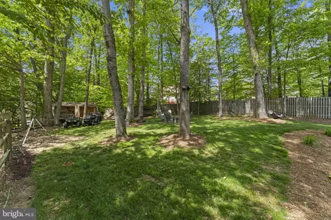 Exterior - 9248 Northedge Dr, Springfield, VA 22153 photo 13 of 22