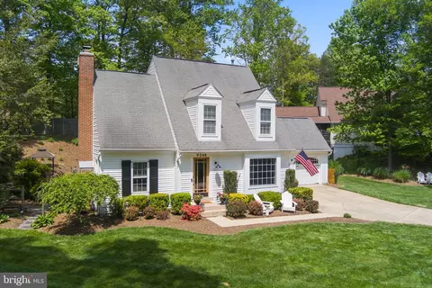 Exterior - 9248 Northedge Dr, Springfield, VA 22153 photo 21 of 22