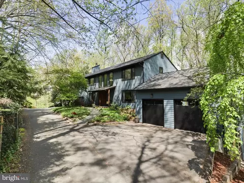 2013 Lorraine Ave # A, Mclean, VA 22101 photo 3