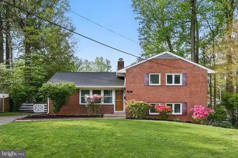 7127 Catlett St, Springfield, VA 22151