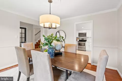 Dining - 7360 Montcalm Dr, Mclean, VA 22102 photo 3 of 3