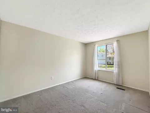 2918 Ashdown Forest Dr, Herndon, VA 20171 photo 14