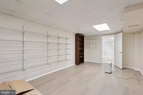 9528 Ironmaster Dr, Burke, VA 22015 photo 30