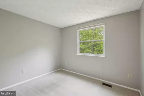 9528 Ironmaster Dr, Burke, VA 22015 photo 22