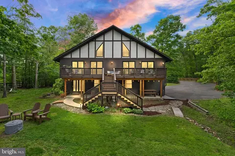 11713 Henderson Rd, Clifton, VA 20124