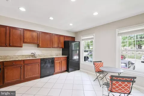 7708 Shootingstar Dr, Springfield, VA 22152 photo 15