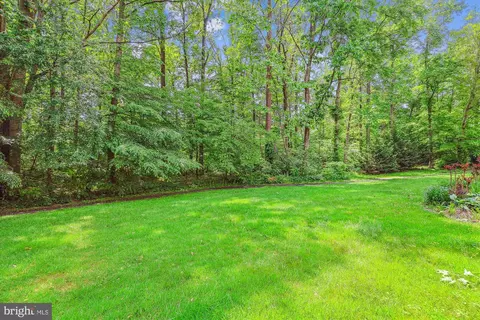 7708 Shootingstar Dr, Springfield, VA 22152 photo 51