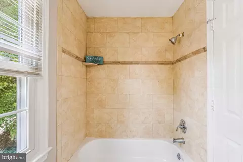 7708 Shootingstar Dr, Springfield, VA 22152 photo 28