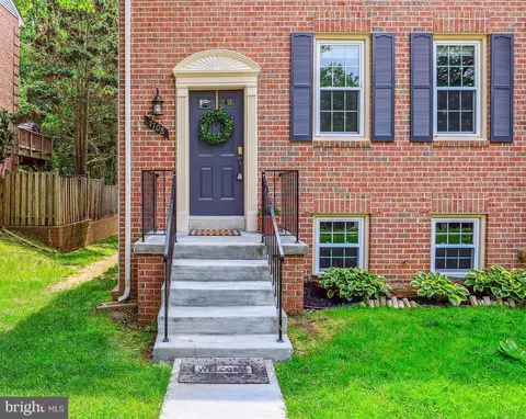 7708 Shootingstar Dr, Springfield, VA 22152 photo 3