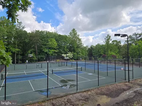 7708 Shootingstar Dr, Springfield, VA 22152 photo 57