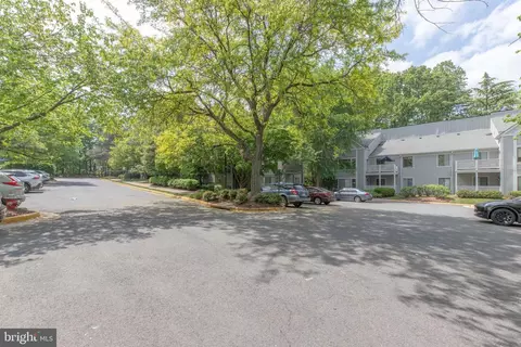 2293 Hunters Run Dr, Reston, VA 20191 photo 33