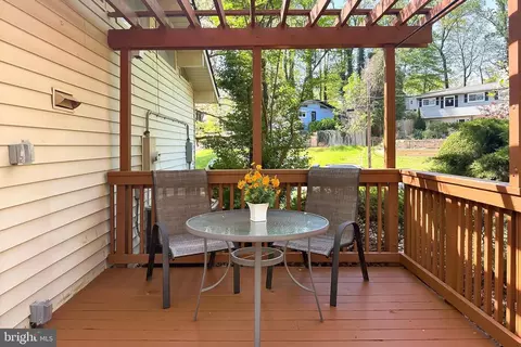 7708 Harwood Pl, Springfield, VA 22152 photo 32