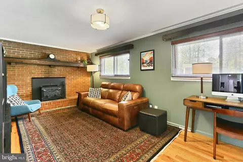 7708 Harwood Pl, Springfield, VA 22152 photo 21