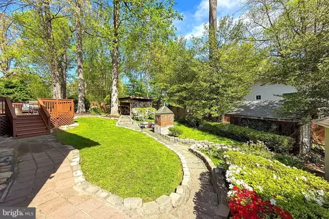 7708 Harwood Pl, Springfield, VA 22152 photo 38