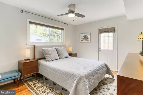 7708 Harwood Pl, Springfield, VA 22152 photo 20