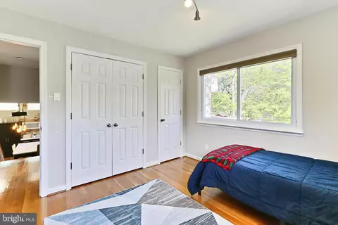 7708 Harwood Pl, Springfield, VA 22152 photo 16