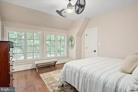 Bedroom - 12905 Compton Rd, Clifton, VA 20124 photo 8 of 17