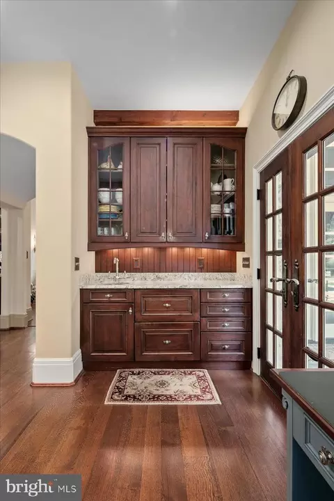 Kitchen - 12905 Compton Rd, Clifton, VA 20124 photo 9 of 10