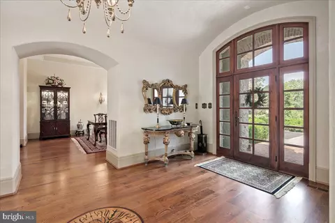 Entry Way - 12905 Compton Rd, Clifton, VA 20124 photo 2 of 9