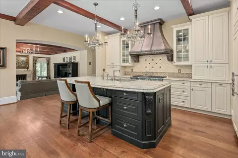 Kitchen - 12905 Compton Rd, Clifton, VA 20124 photo 3 of 10
