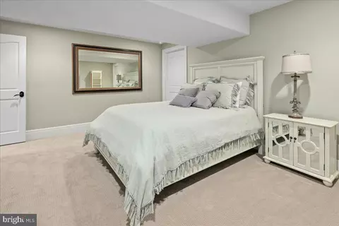 Bedroom - 12905 Compton Rd, Clifton, VA 20124 photo 13 of 17