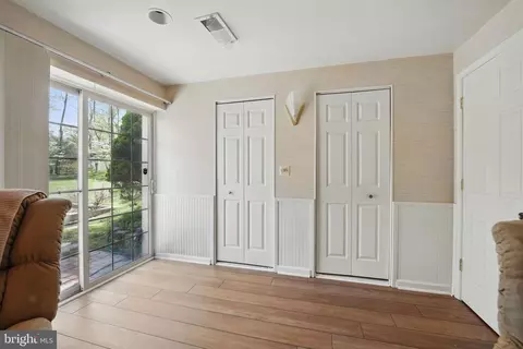8717 Evangel Dr, Springfield, VA 22153 photo 46