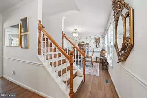 8717 Evangel Dr, Springfield, VA 22153 photo 25