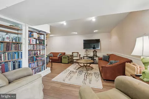 8717 Evangel Dr, Springfield, VA 22153 photo 45