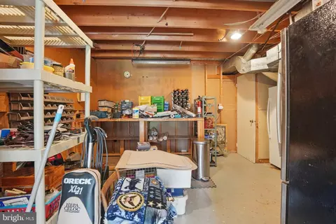 8717 Evangel Dr, Springfield, VA 22153 photo 52