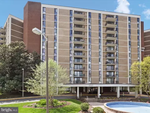 6800 Fleetwood Rd #411, Mclean, VA 22101