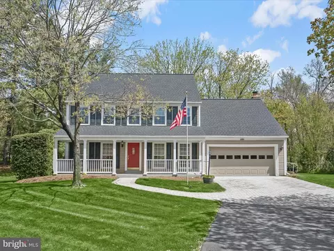 3281 Laneview Pl, Herndon, VA 20171