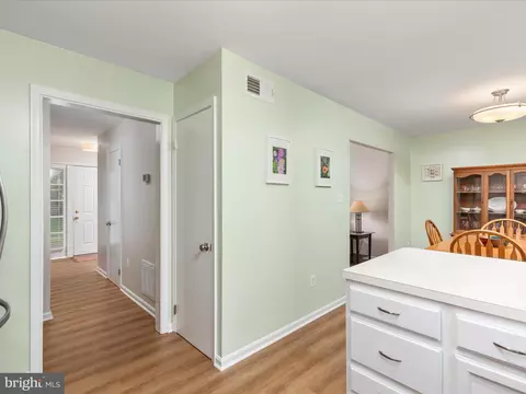 2272 Gunsmith Sq, Reston, VA 20191 photo 11