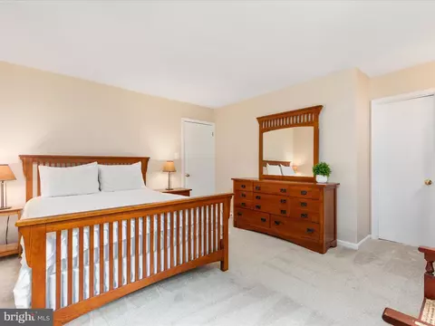2272 Gunsmith Sq, Reston, VA 20191 photo 14