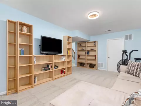 2272 Gunsmith Sq, Reston, VA 20191 photo 20