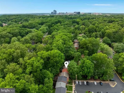 2272 Gunsmith Sq, Reston, VA 20191 photo 28