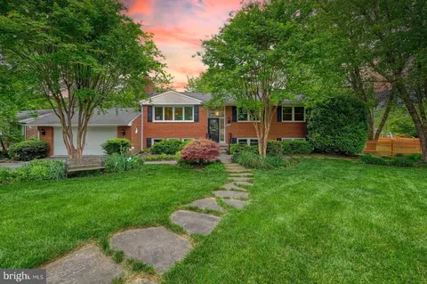 6511 Engel Dr, Mclean, VA 22101