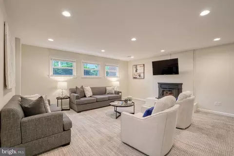 6511 Engel Dr, Mclean, VA 22101 photo 34