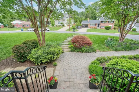 6511 Engel Dr, Mclean, VA 22101 photo 8