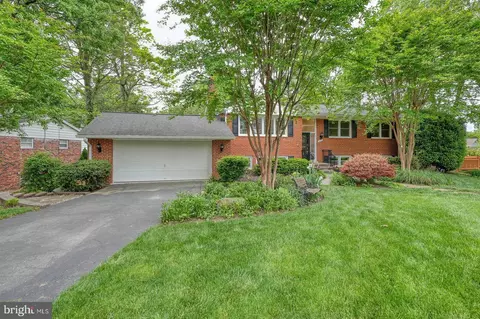 6511 Engel Dr, Mclean, VA 22101 photo 4