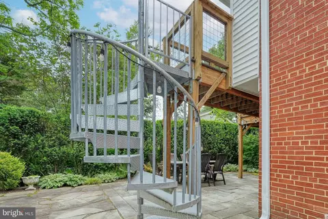 6511 Engel Dr, Mclean, VA 22101 photo 16