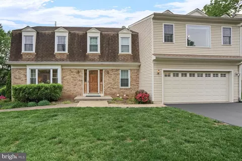 12419 Alexander Cornell Dr, Fairfax, VA 22033
