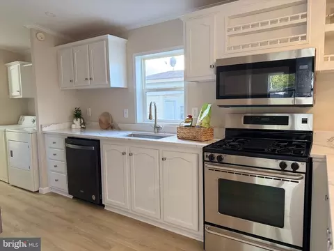 14517 Braniff Cir, Chantilly, VA 20151