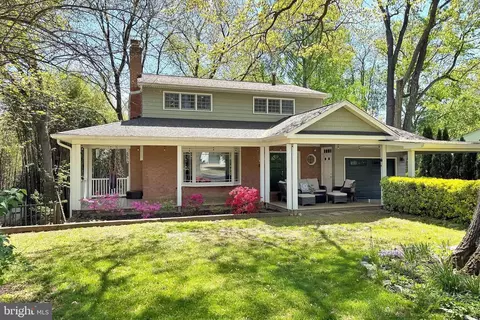 4605 Valerie Ct, Annandale, VA 22003