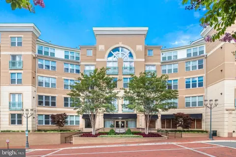 12000 Market St #189, Reston, VA 20190