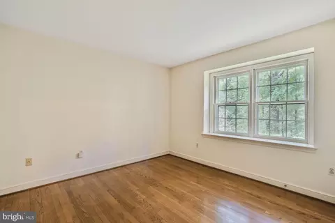 7620 Huntmaster Ln, Mclean, VA 22102 photo 19