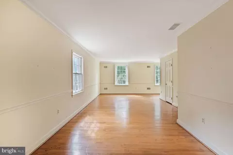 7620 Huntmaster Ln, Mclean, VA 22102 photo 16
