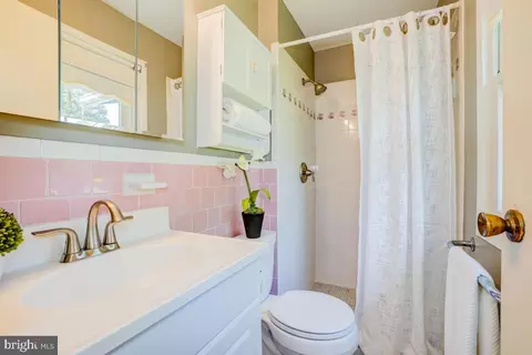 6302 Gormley Pl, Springfield, VA 22152 photo 18