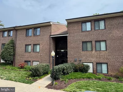 Exterior - 1433 Northgate Sq #1A, Reston, VA 20190 photo 3 of 3