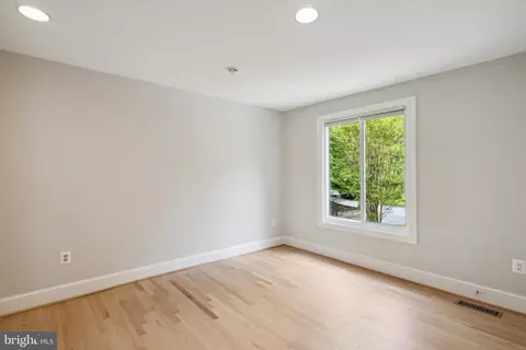Other - 6530 Heather Brook Ct, Mclean, VA 22101 photo 14 of 25